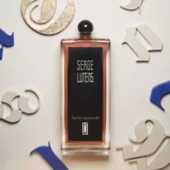SERGE LUTENS SANTAL MAJUSCULE 10 SERGE LUTENS SANTAL MAJUSCULE -France Cadeau Soldes 2024 178680 serge lutens santal majuscule eau de parfum 50 ml autre4 1000x1000 1