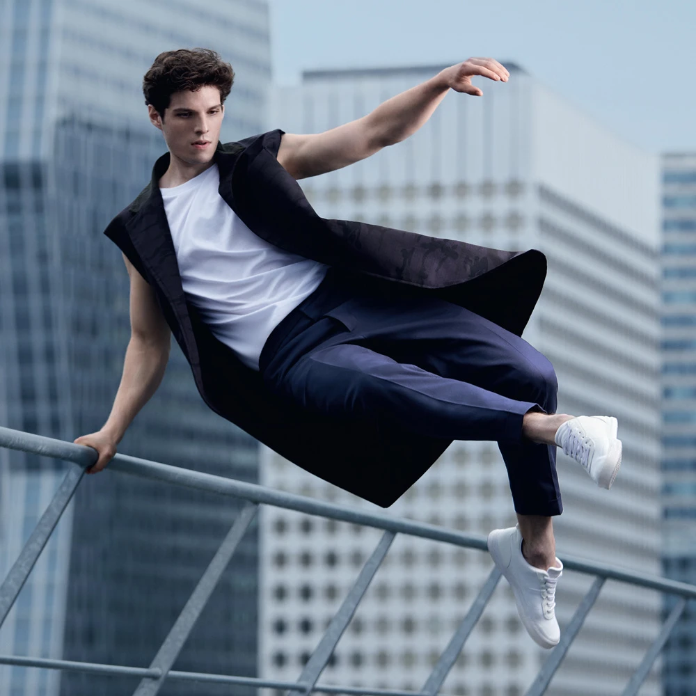 Mercedes-Benz THE MOVE 3 Mercedes-Benz THE MOVE – Image 3