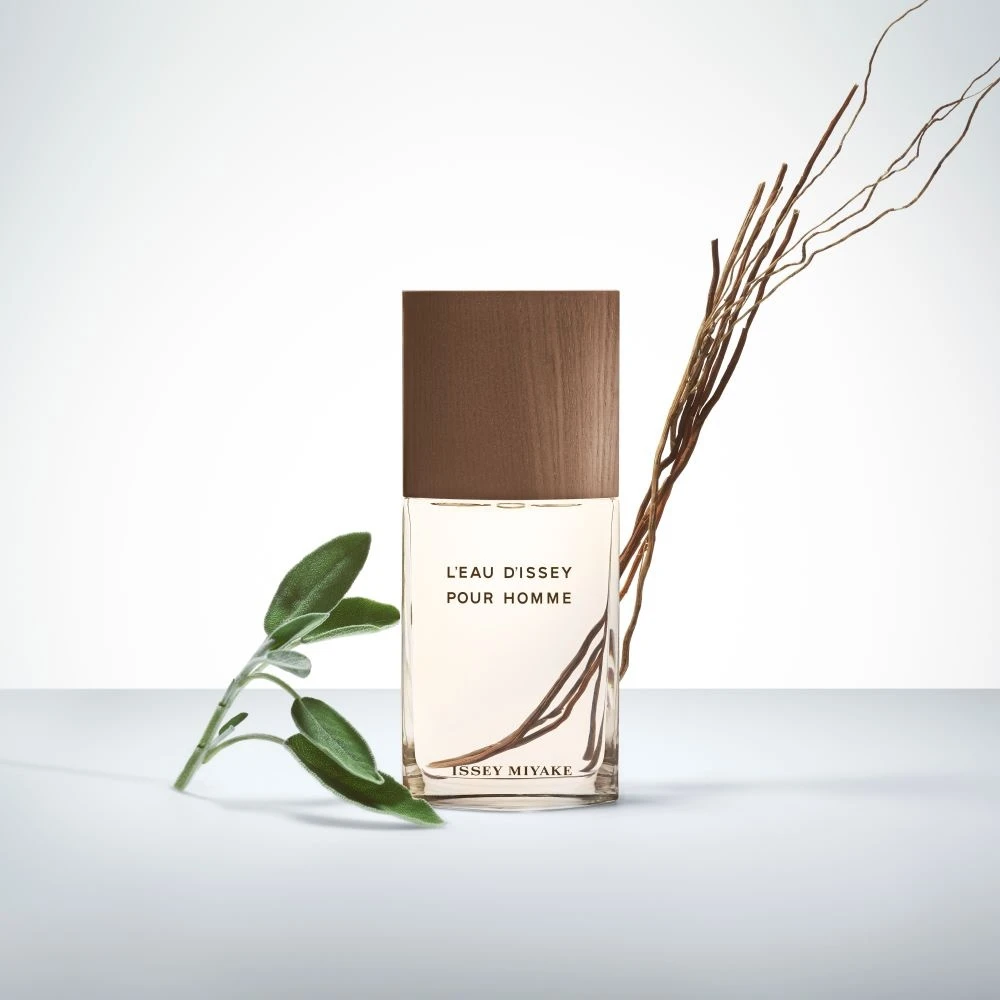 Issey Miyake L'Eau D'Issey Pour Homme Vétiver Eau De Toilette Intense 3 Issey Miyake L'Eau D'Issey Pour Homme Vétiver Eau De Toilette Intense – Image 3