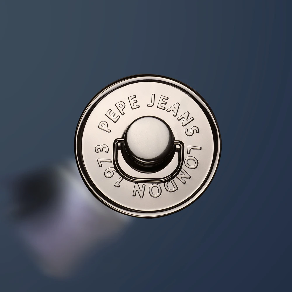 Pepe Jeans So Bold For Him Coffret EDP 100ml 6 Pepe Jeans So Bold For Him Coffret EDP 100ml – Image 6